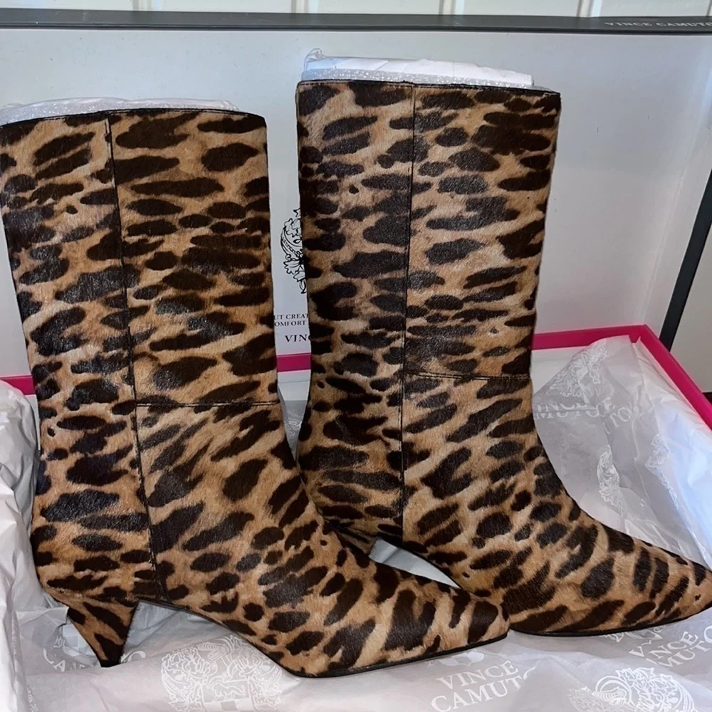 Vince Camuto leopard print